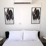 H&O Charming Hideaway