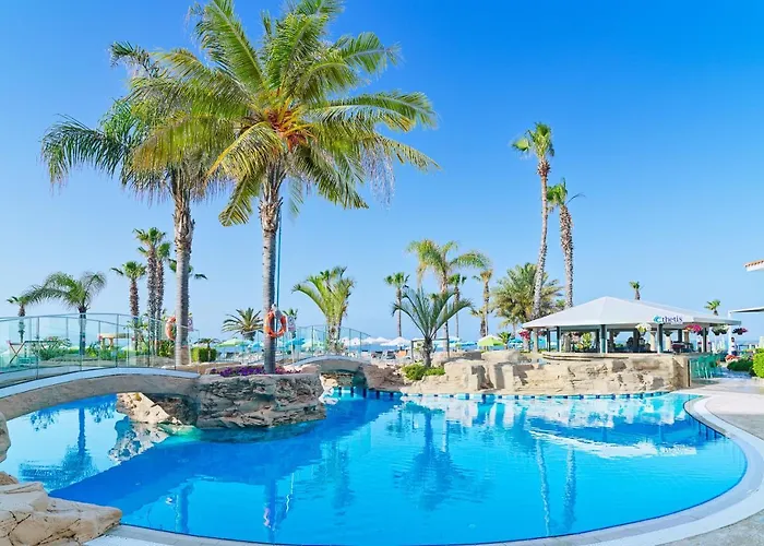 Leonardo Cypria Bay