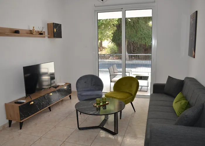 Laertis Apartments - By Imh Travel & Tours