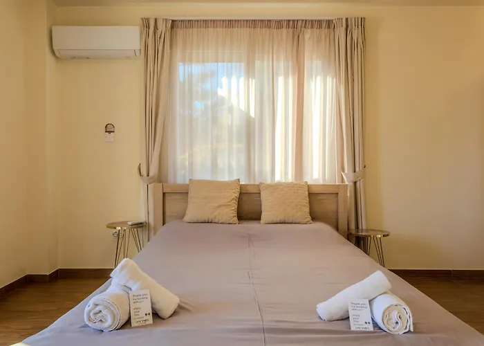 Danaos Seaside Suite 002 With Pool In Tourist Area