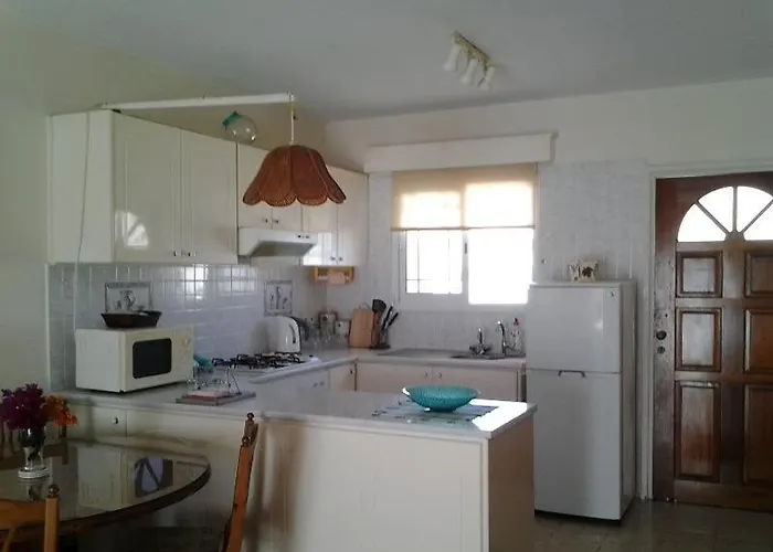 Cy King Village Apartment