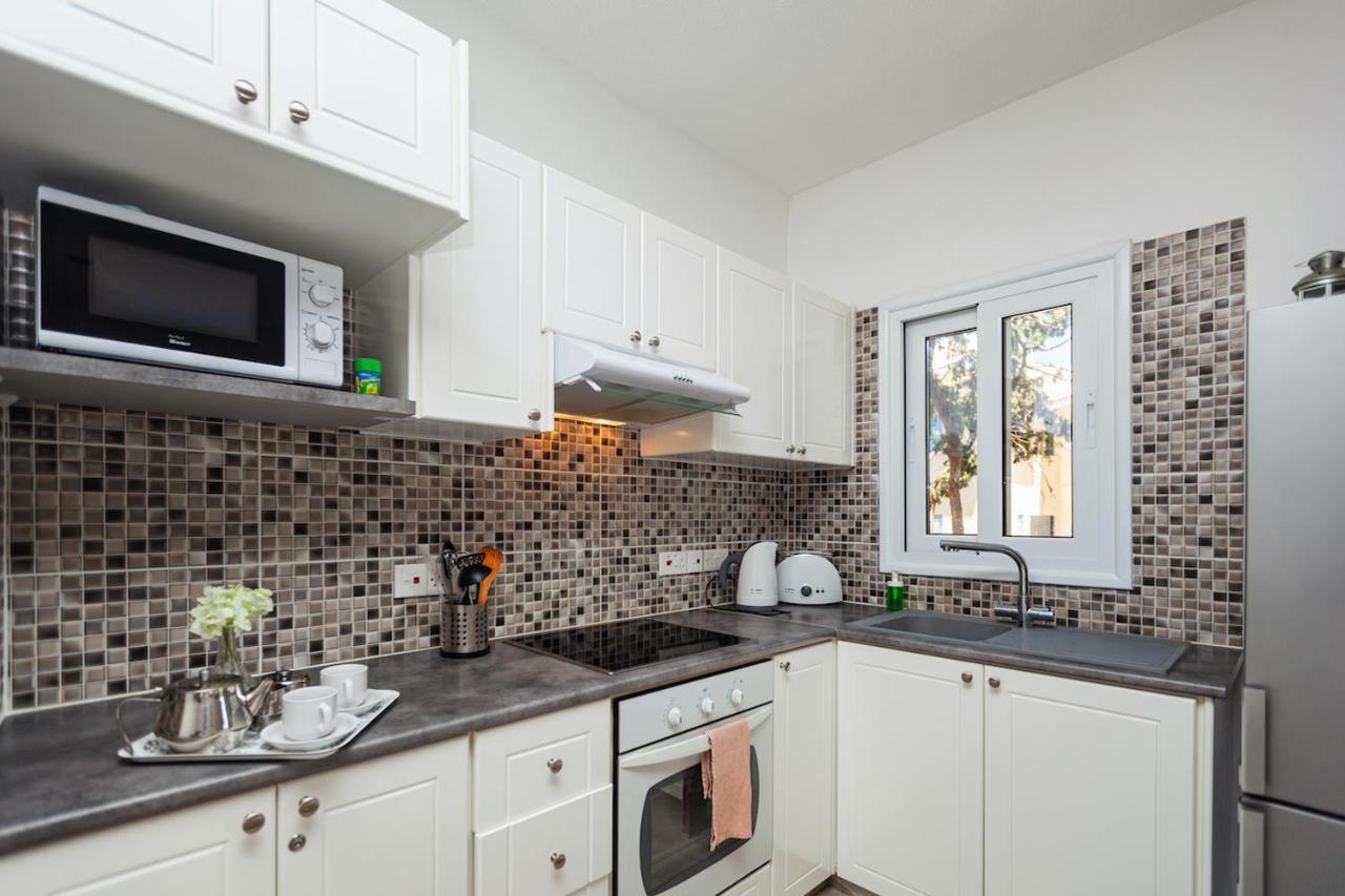 Apartment 1 Bedroom In Paradise Garden 3 Paphos