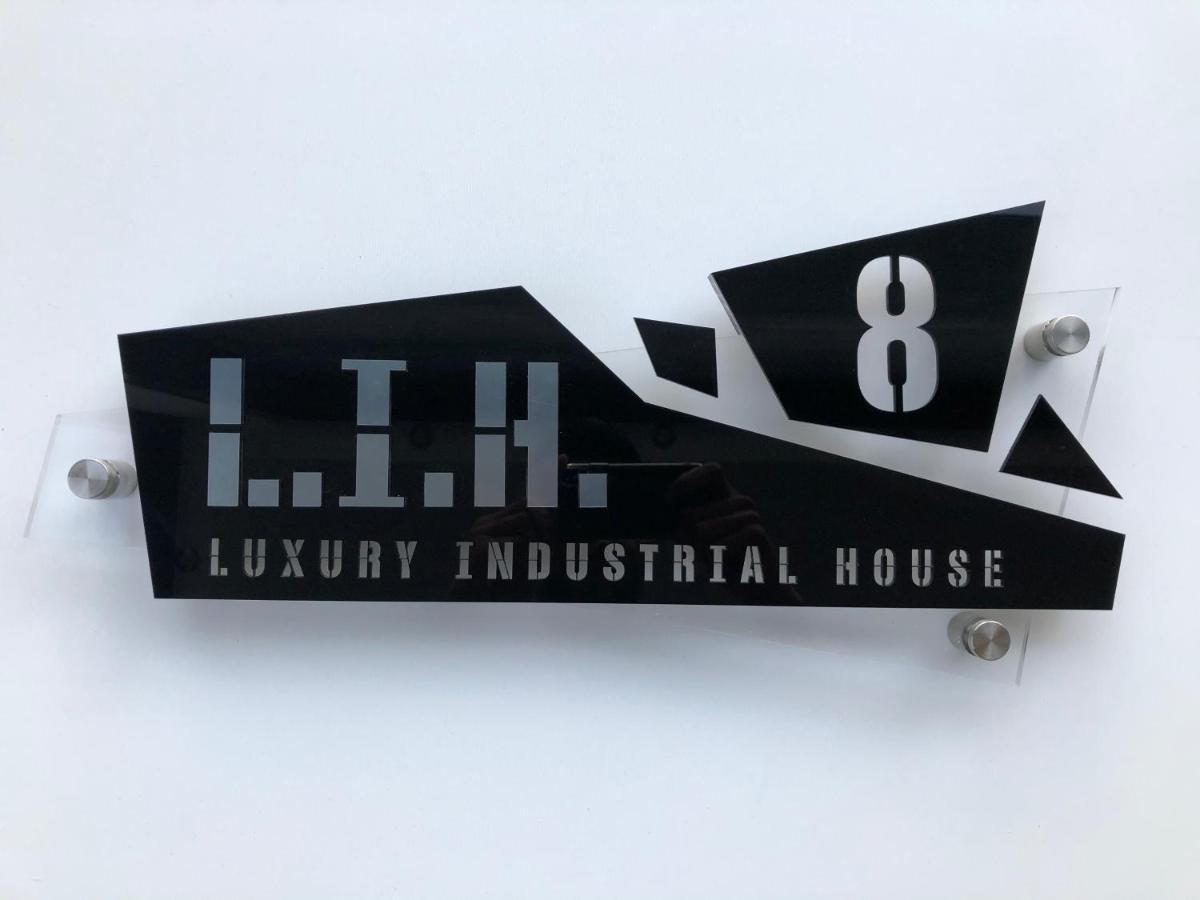 Apartment Luxury Industrial House 8 *