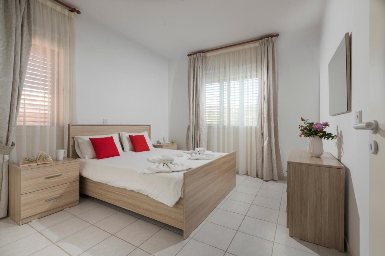 Resitour - Aphrodite Gardens Apartment Paphos