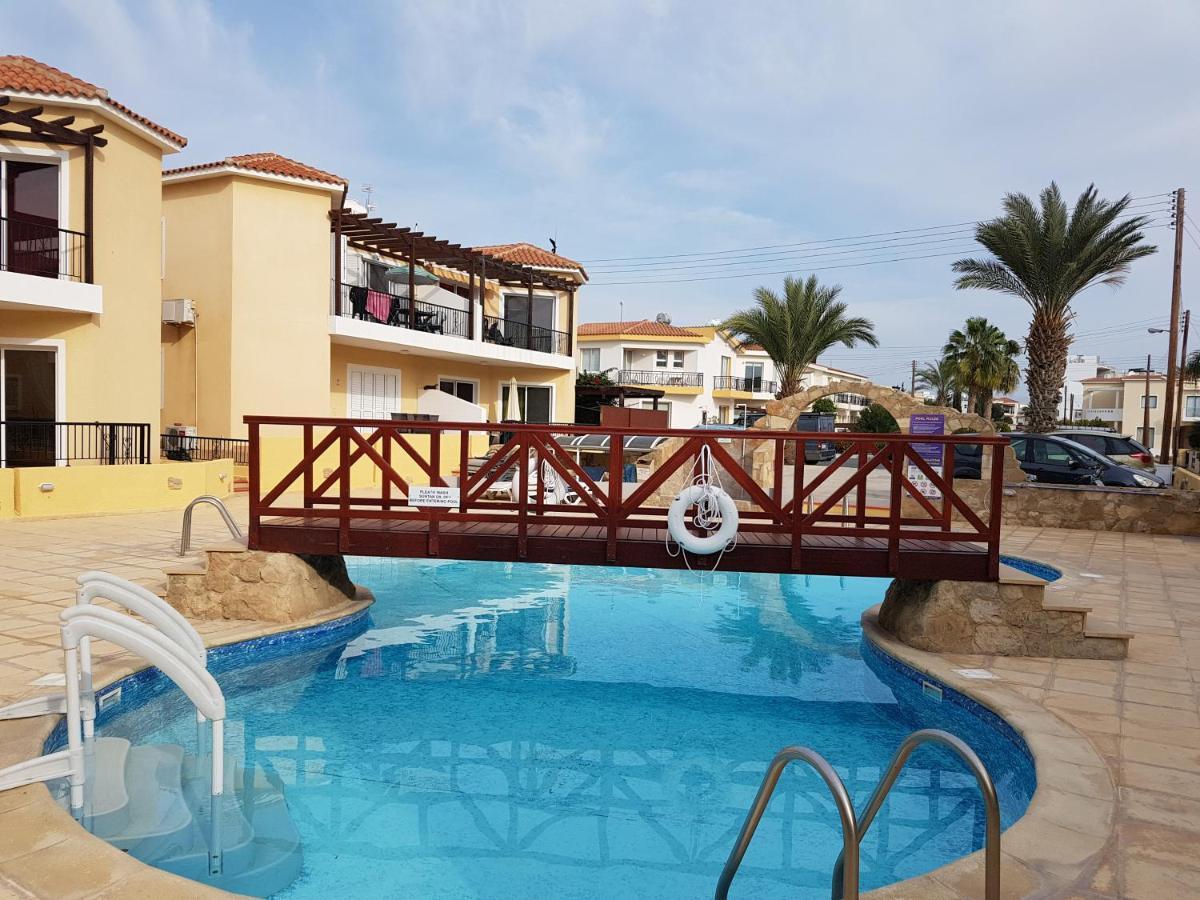 Charming 2 Bed. Ap. With Swimming Pool Paphos
