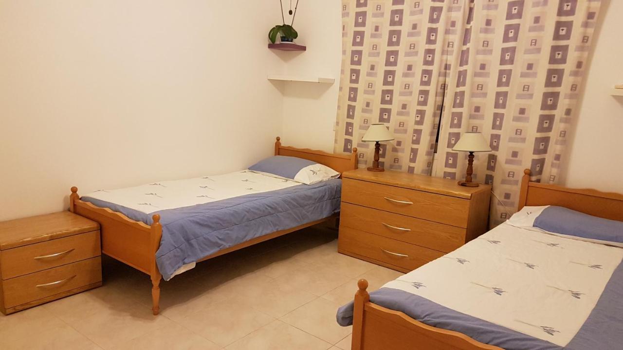 Apartment Charming 2 Bed. Ap. With Swimming Pool Paphos