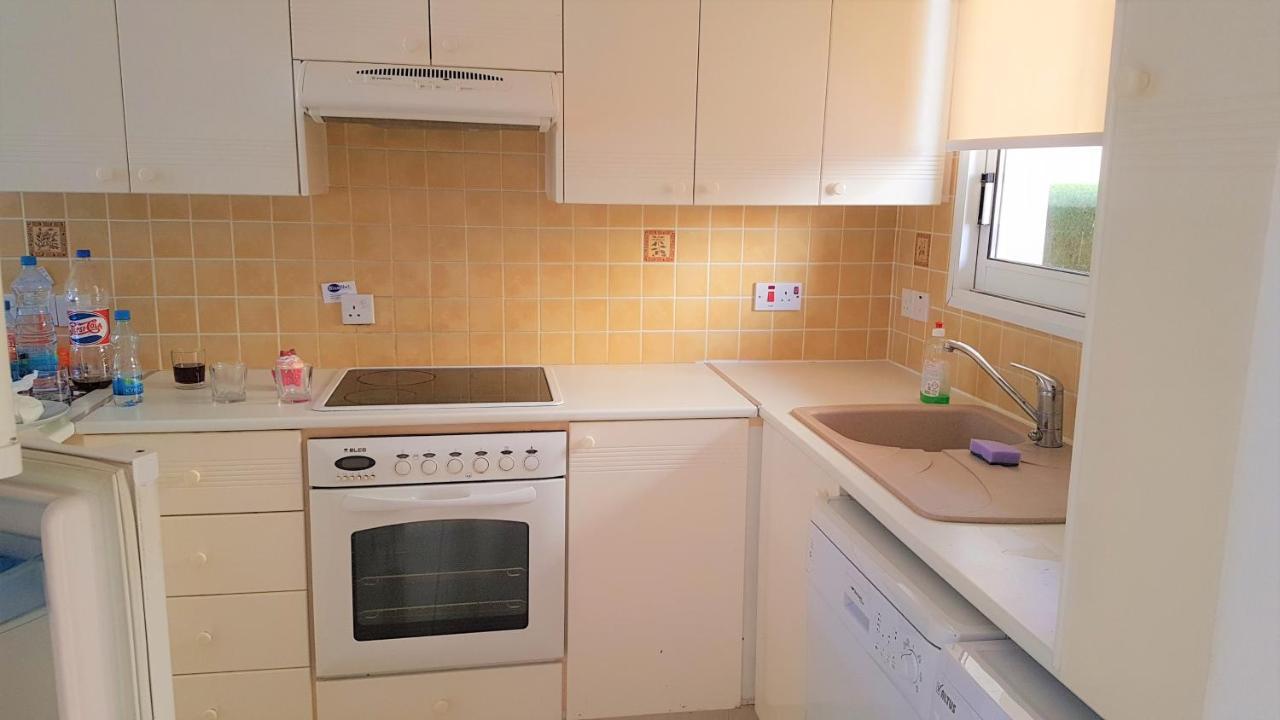 Charming 2 Bed. Ap. With Swimming Pool