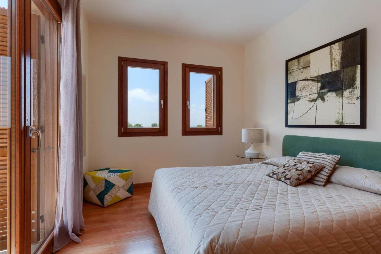 Aphrodite Hills Junior Villas Junior Villa J032 Air Conditioning Private Pool 2 Bedrooms P *