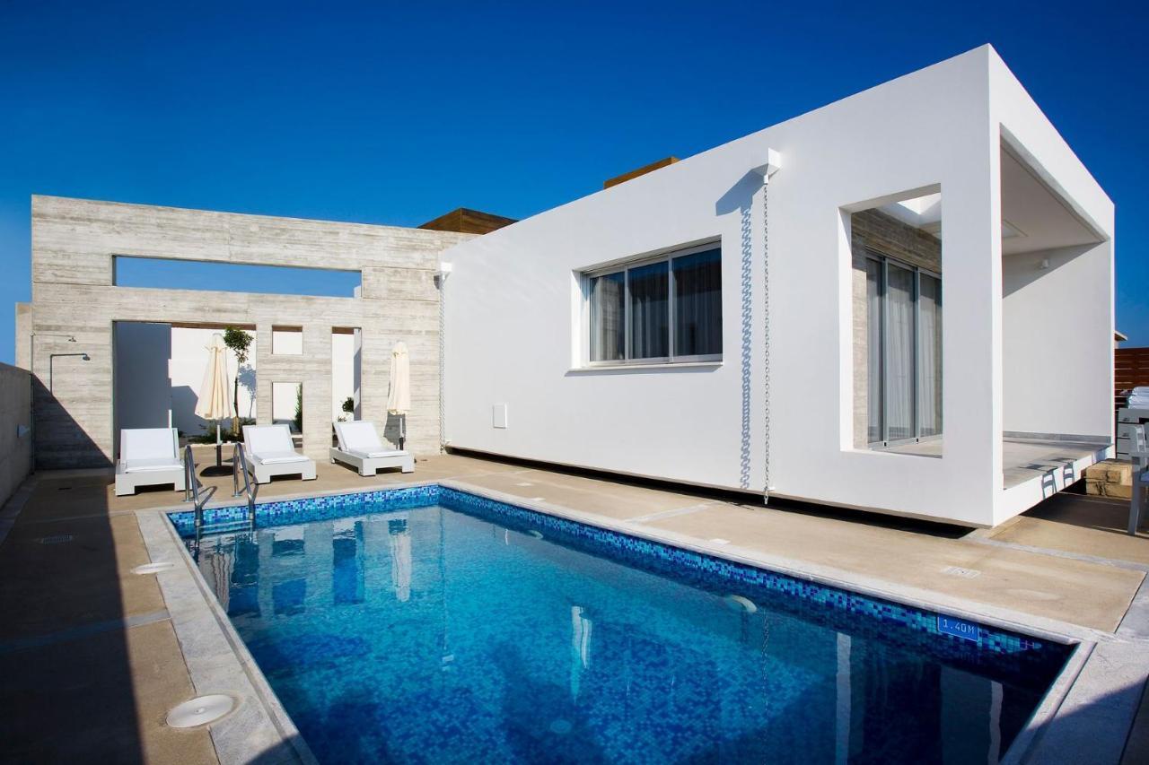 Villa Luxury Cyprus Sea View Private Pool Sea View 1 Bdr *