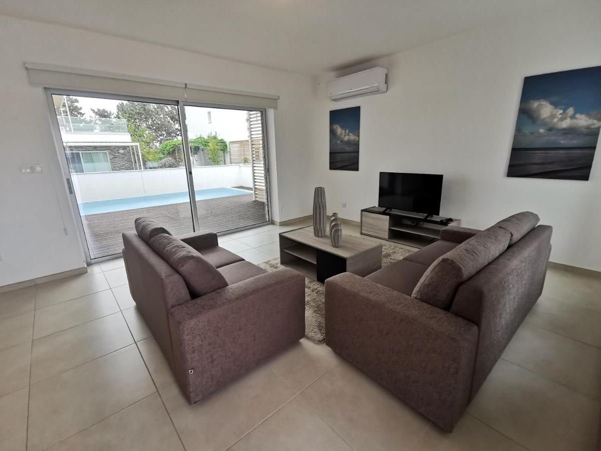 Luxury New Poseidon Plage Residences * Paphos