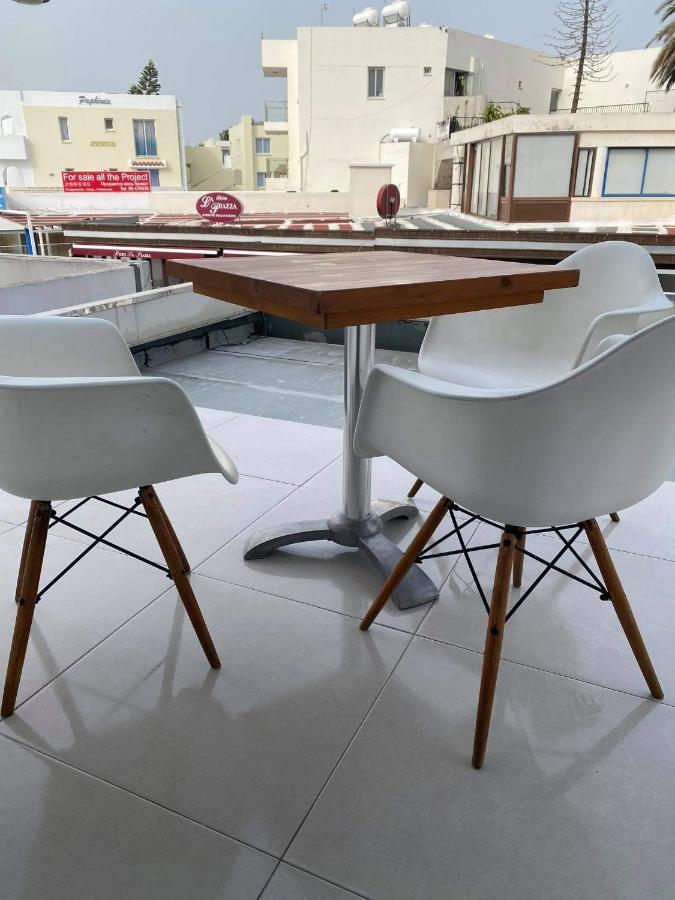 Beachside In Kato Lighthouse 81 Apartment Paphos