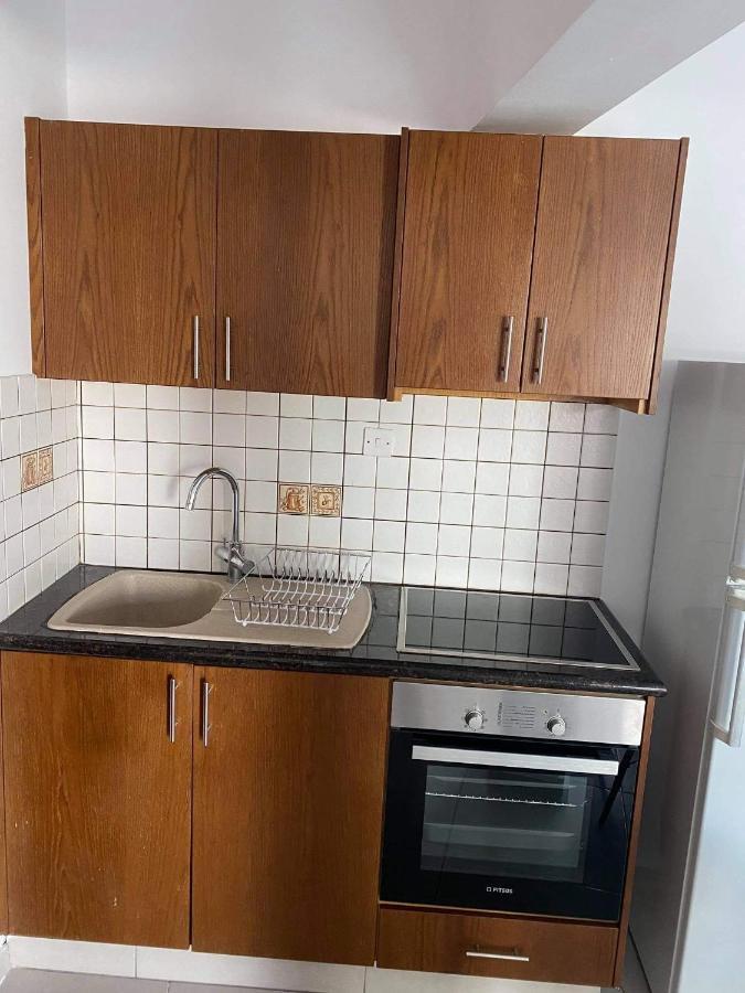 Beachside In Kato Lighthouse 81 Apartment Paphos