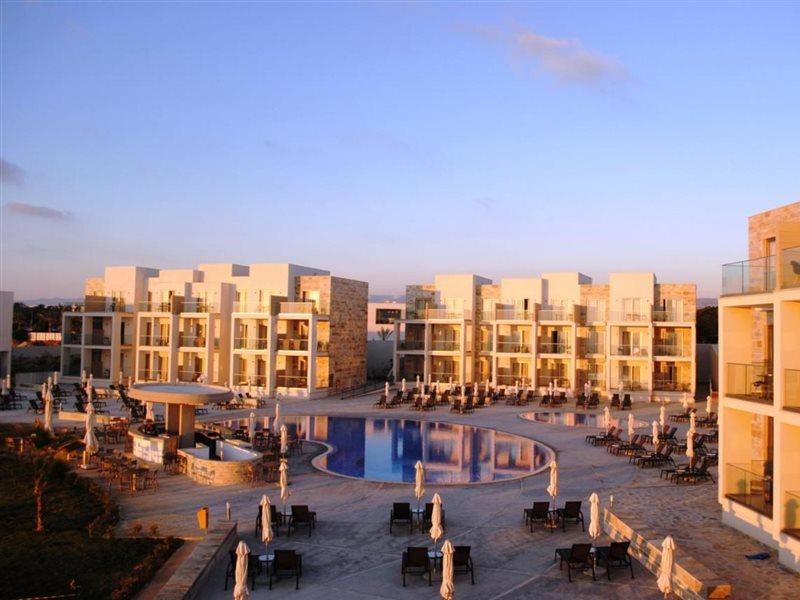 Hotel Amphora & 4*