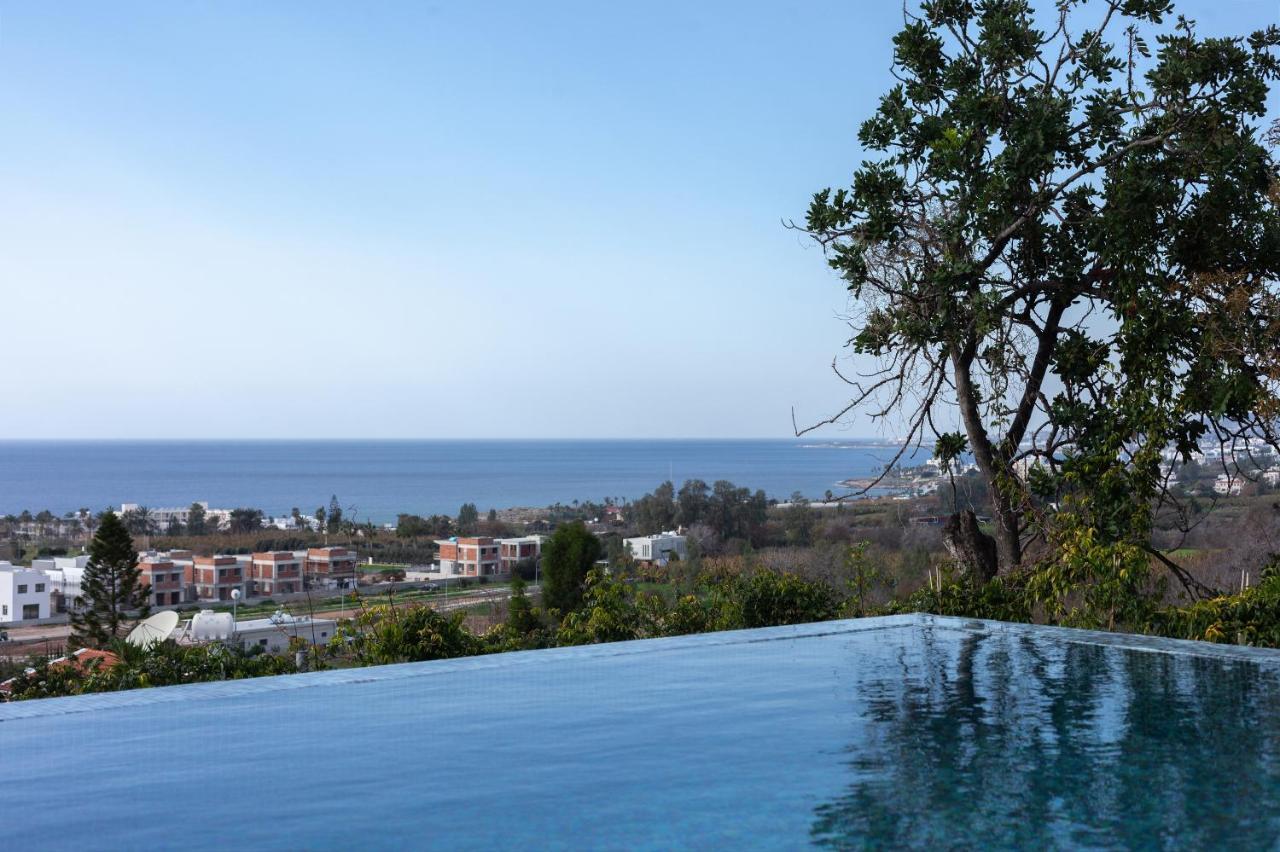 Villa Lemba 16 Luxury 4 Bedroom *