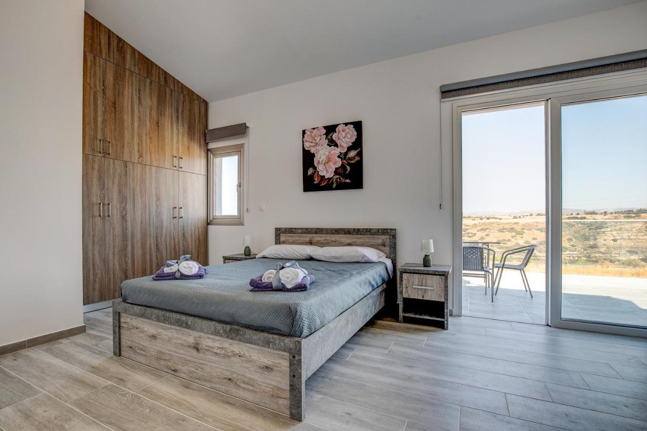 New Luxury 5eagles 5mins From Airport Villa *