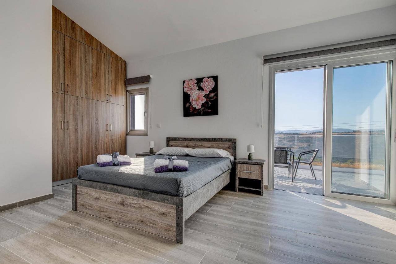 New Luxury 5eagles 5mins From Airport Villa *