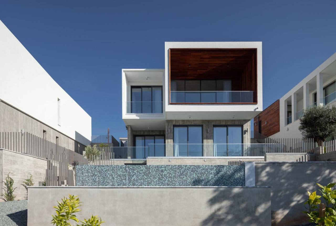 Villa Lemba 16 Luxury 4 Bedroom *