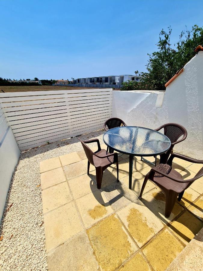 2 Bedroom Townhouse, Close To Harbour, Use Of Onsite Facilities Paphos