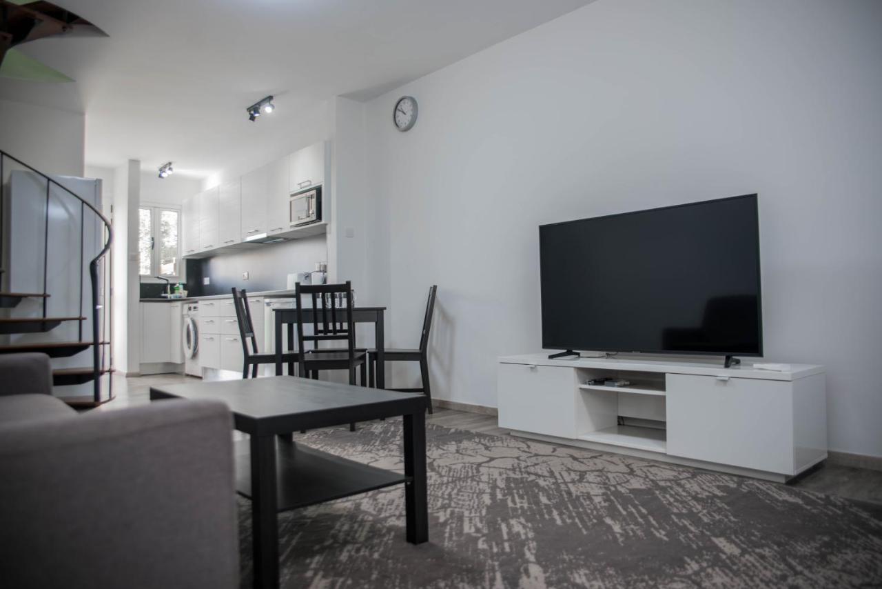 Amazing Maisonette Next To Harbour Of Cy Apartment Paphos