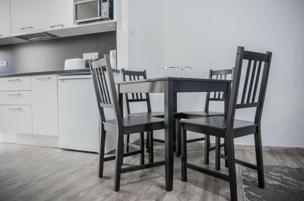 Apartment Amazing Maisonette Next To Harbour Of Cy Paphos