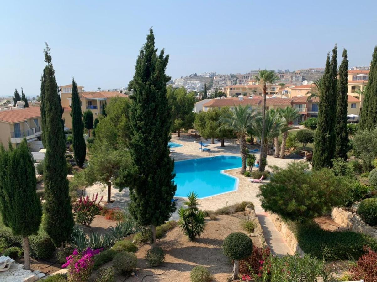 Regina Gardens - Spacious 3 Bed, 2 Bath Maisonette * Paphos
