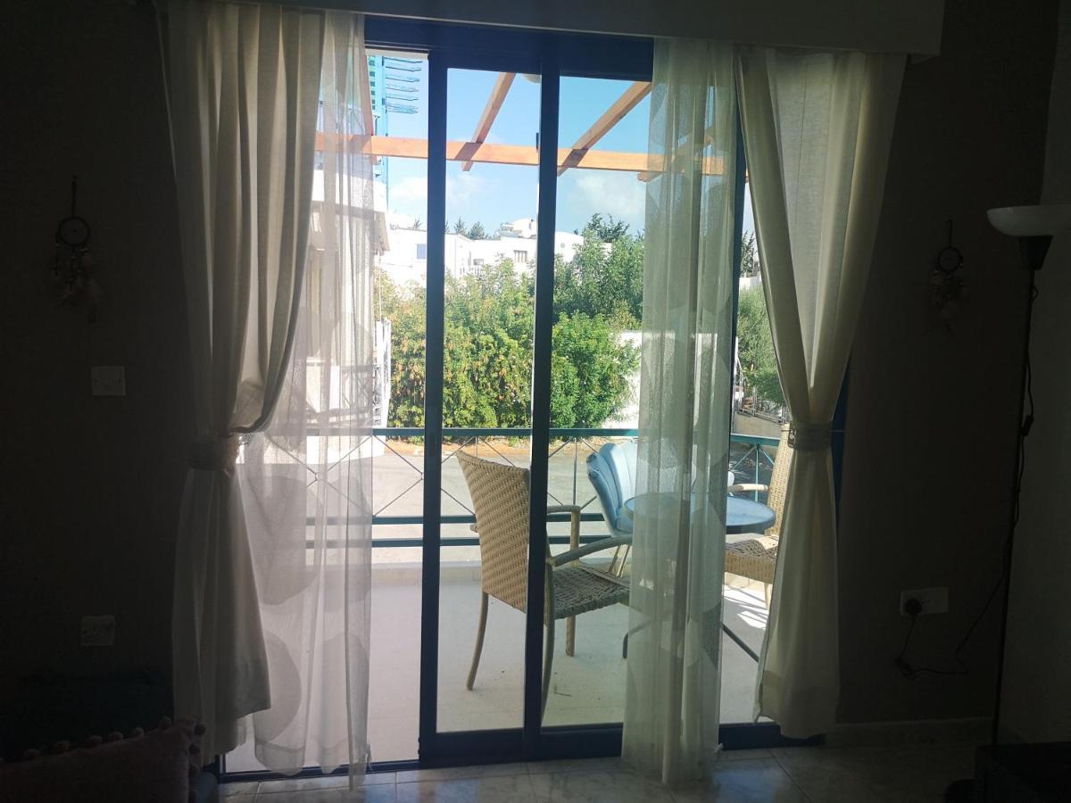 1-bed Cosy Close To Apartment