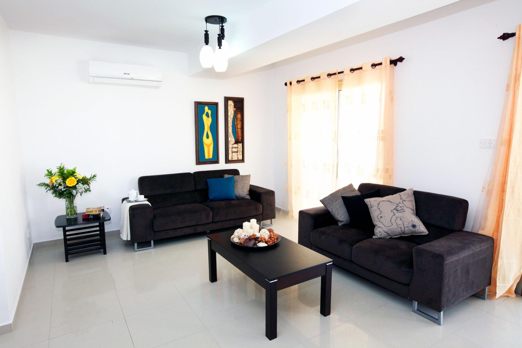 Oracle Exclusive 4* Paphos