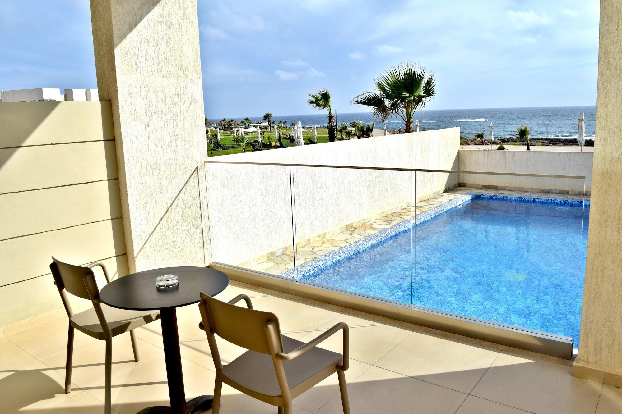 Amphora & 4* Paphos