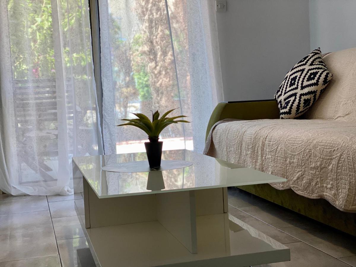 Beautiful Near The Sea And A Large Private Garden * Paphos