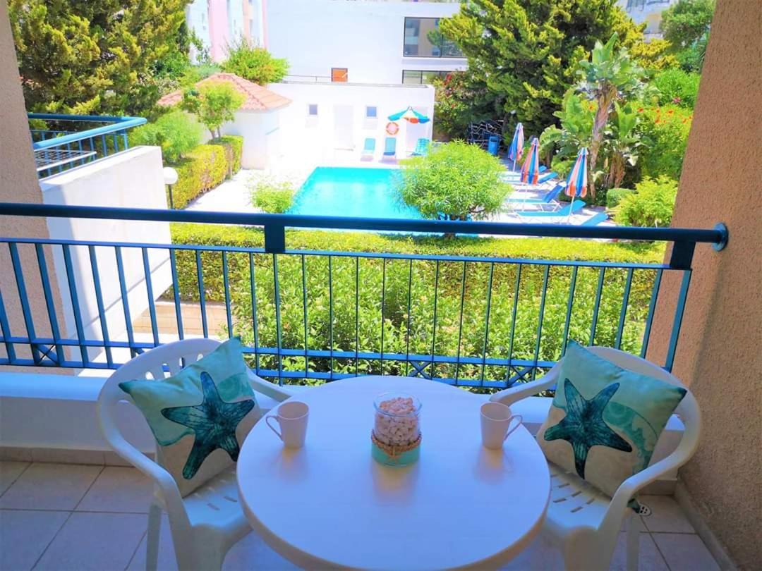Pafia Sunbeach Modern *
