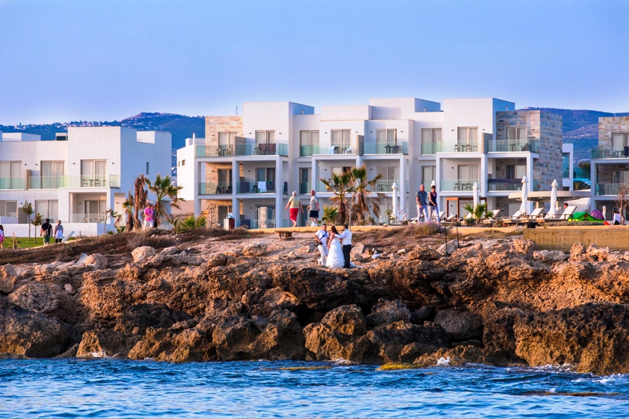 Amphora & 4* Paphos