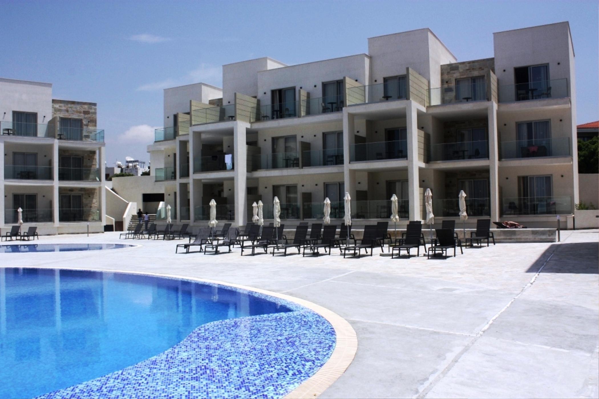 Amphora & Hotel 4*
