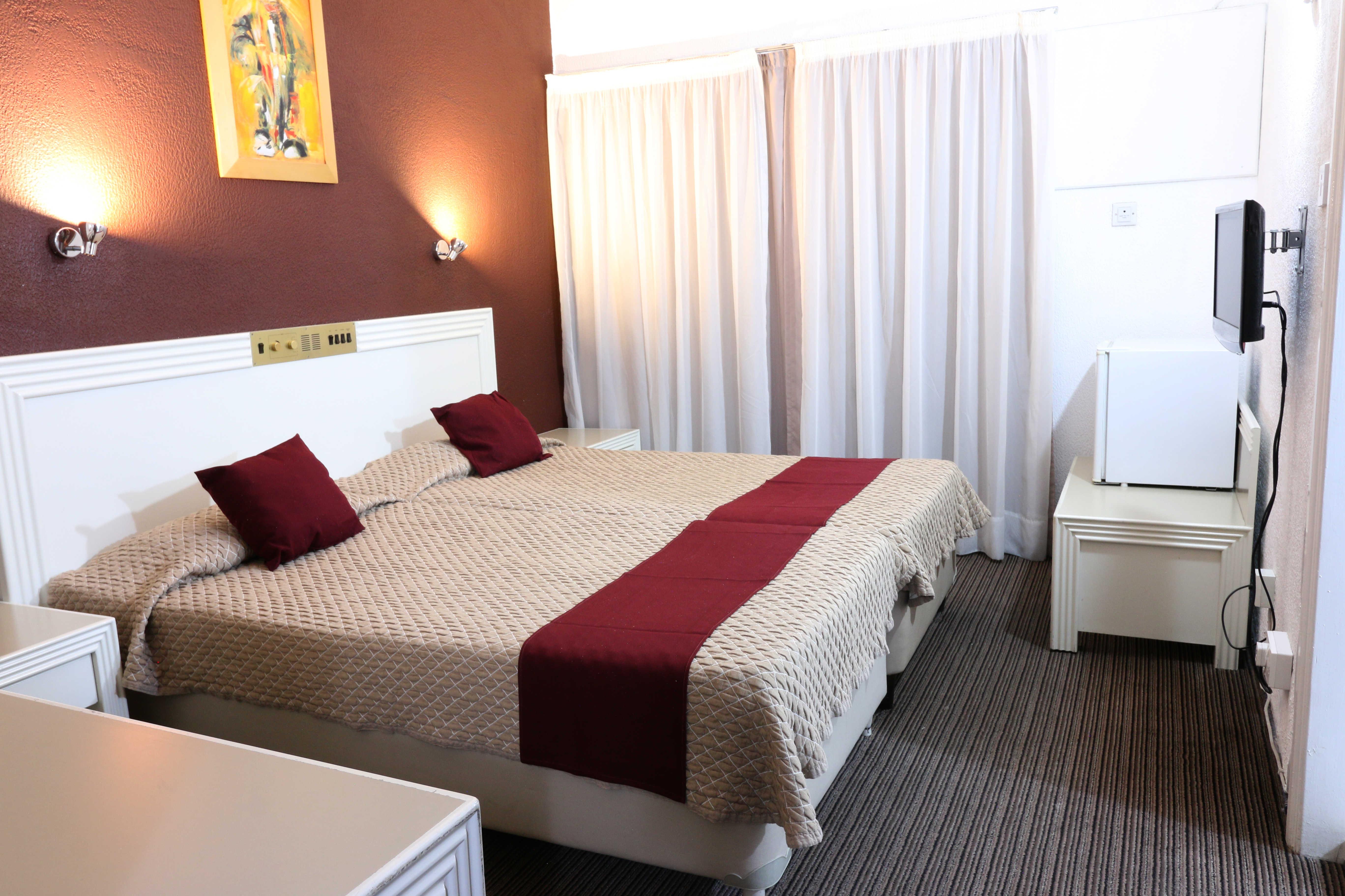 Hotel King's