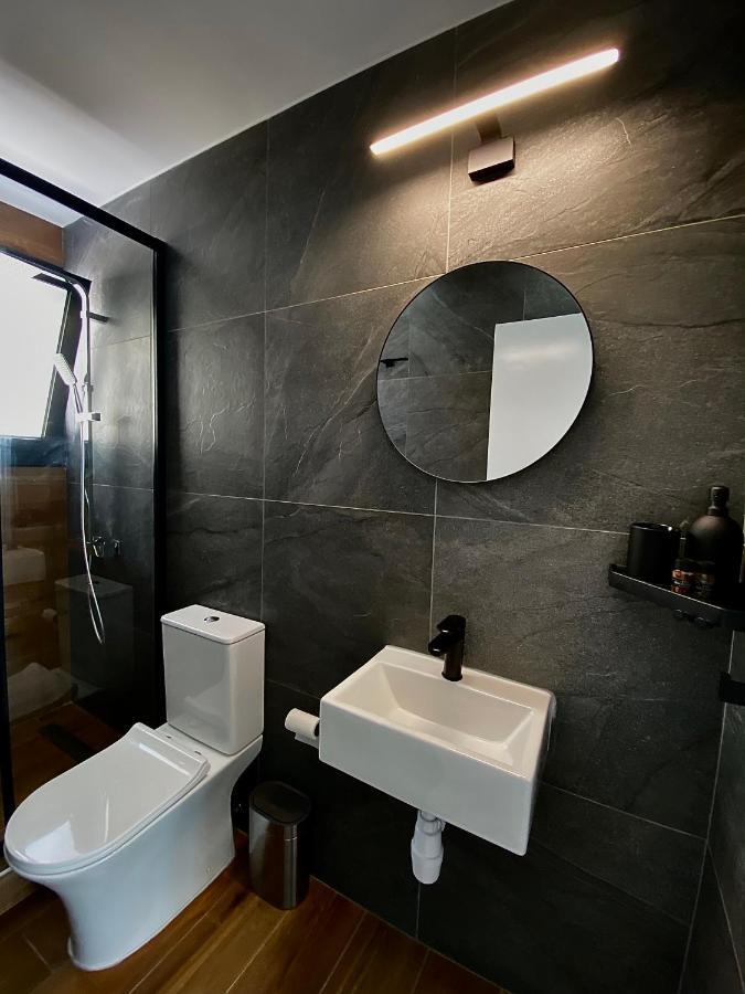 Sea La Vie #2 - Luxury Seaview * Paphos
