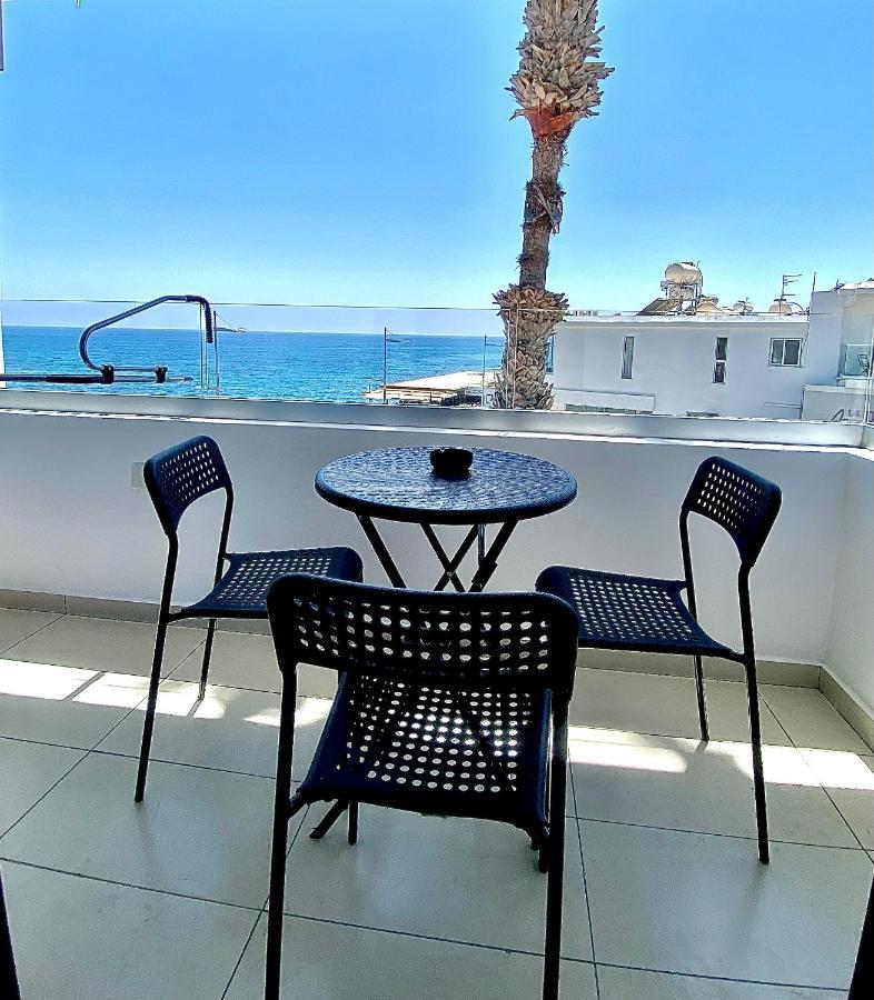Sea La Vie #1 - Luxury Seaview Apartment