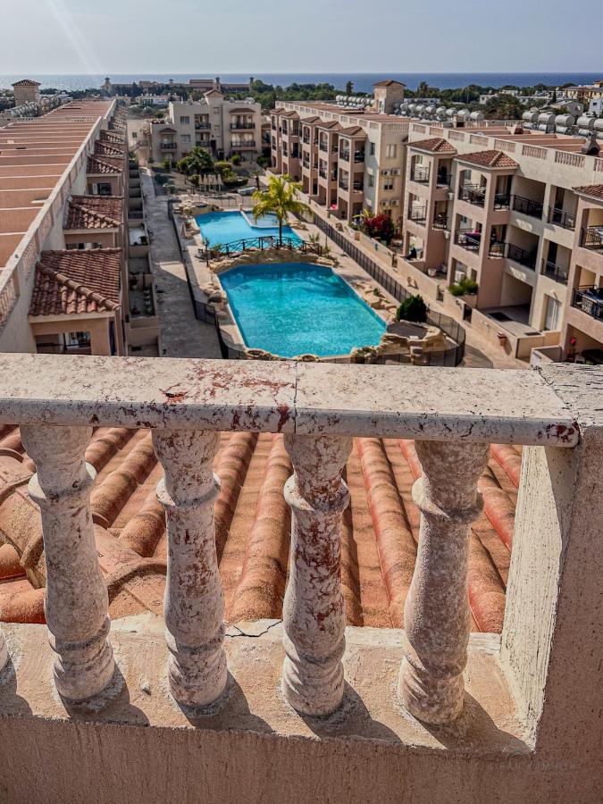 Royal Seacrest Crown-jewel, 2b, Pools, Sea, Center Paphos