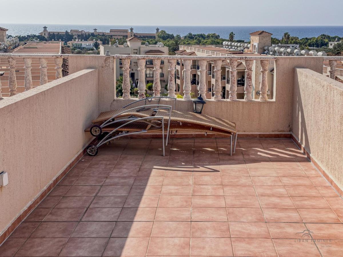 Apartment Royal Seacrest Crown-jewel, 2b, Pools, Sea, Center
