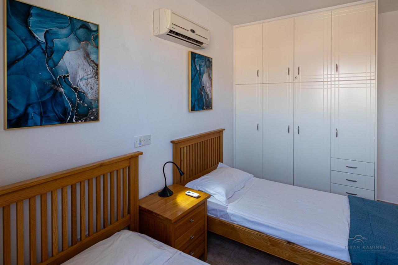 Apartment Royal Seacrest Crown-jewel, 2b, Pools, Sea, Center *