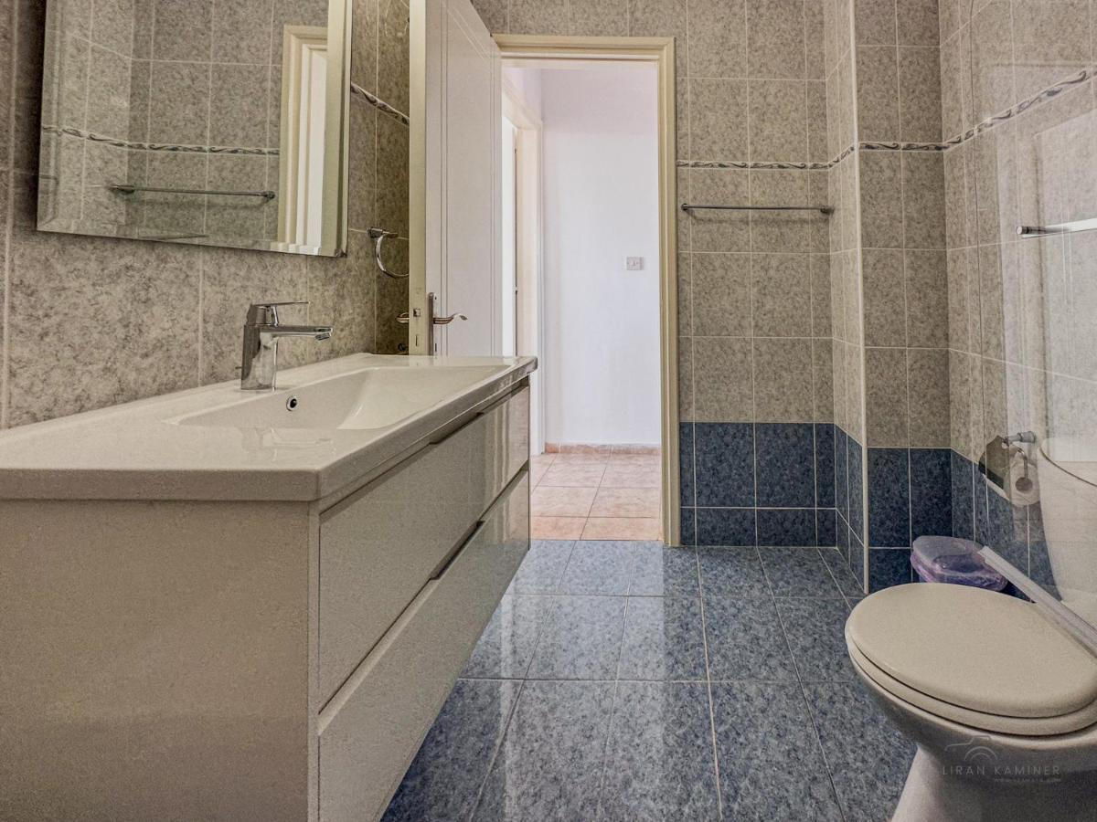 Apartment Royal Seacrest Crown-jewel, 2b, Pools, Sea, Center