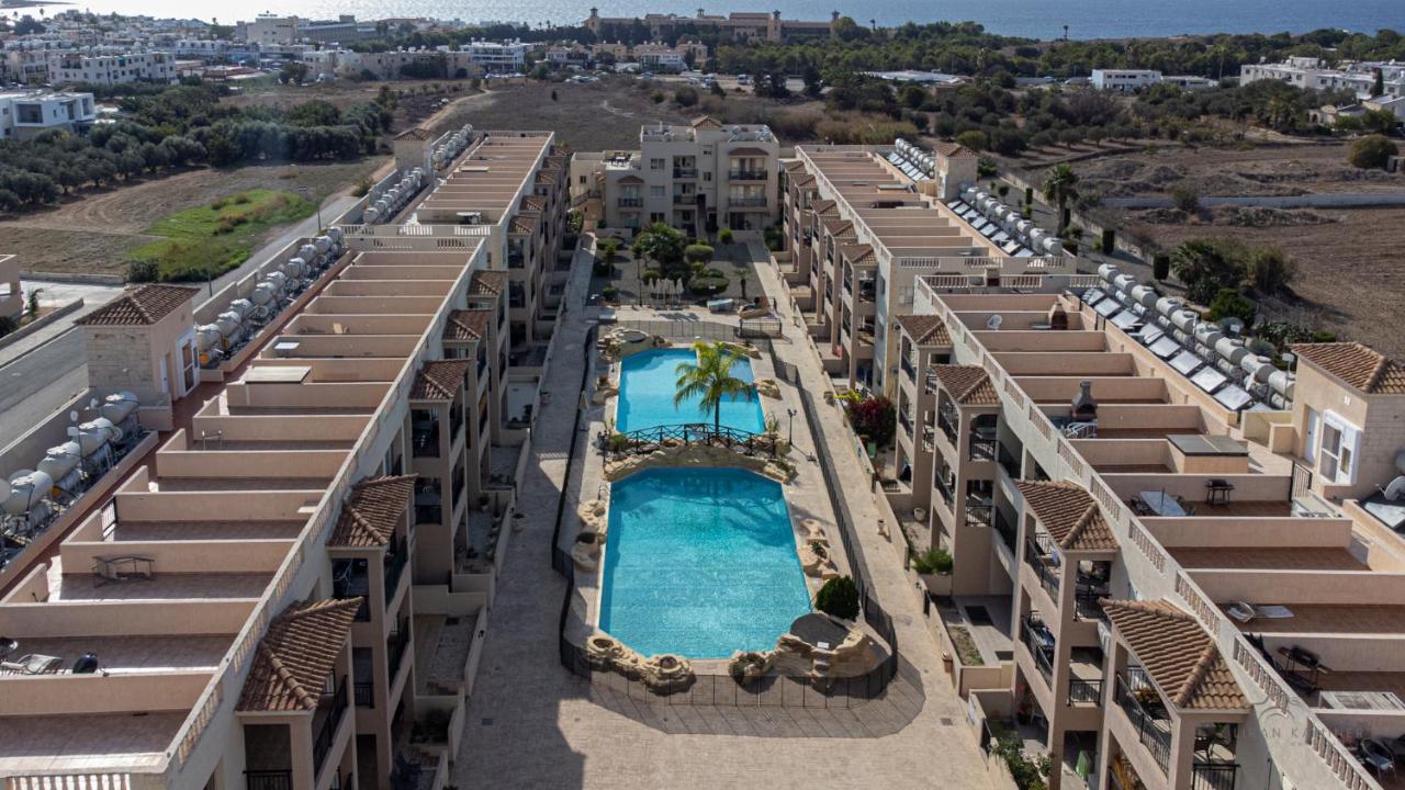Royal Seacrest Crown-jewel, 2b, Pools, Sea, Center Paphos