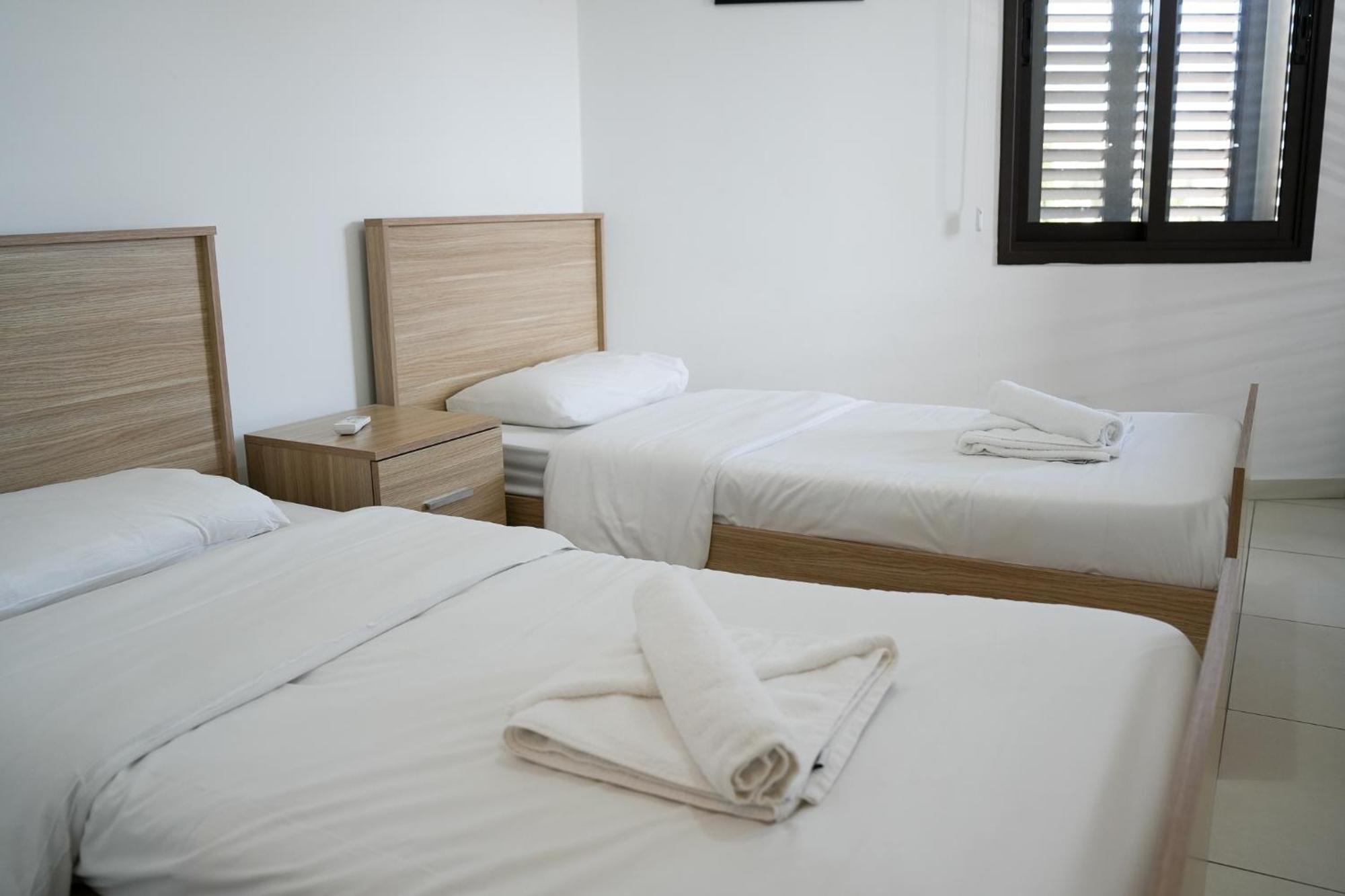 Resitour - Aphrodite Gardens Apartment
