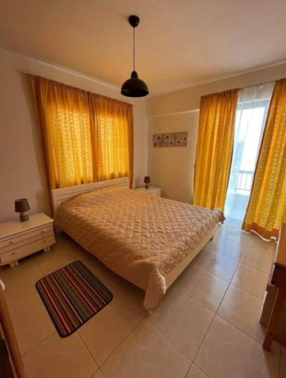 Apartment Bright One Bedroom In Area *