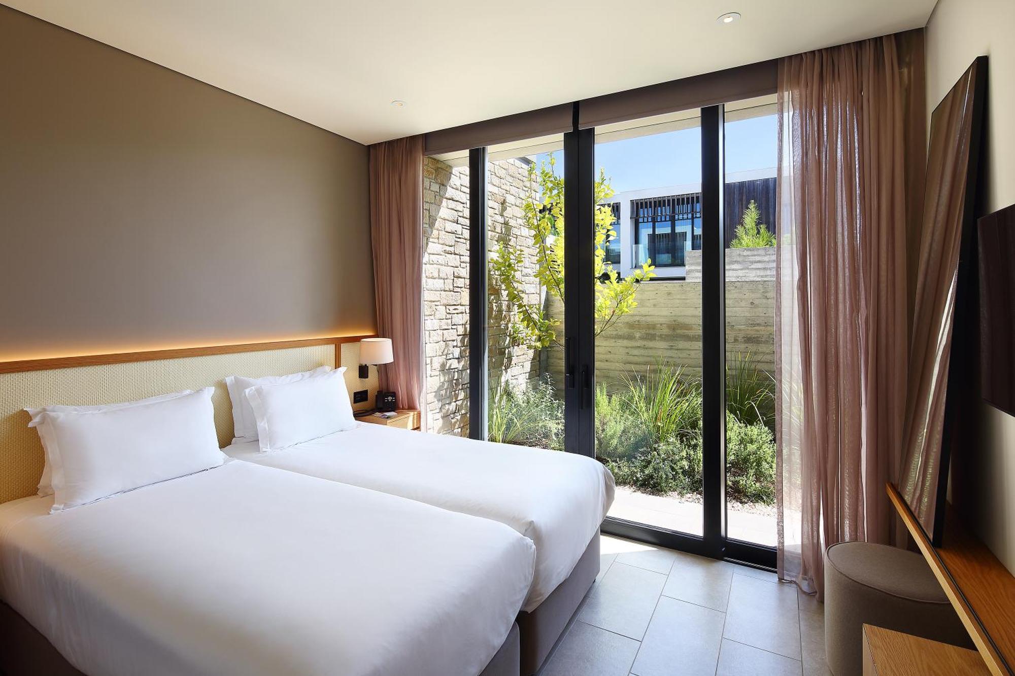 Minthis Resort 5*