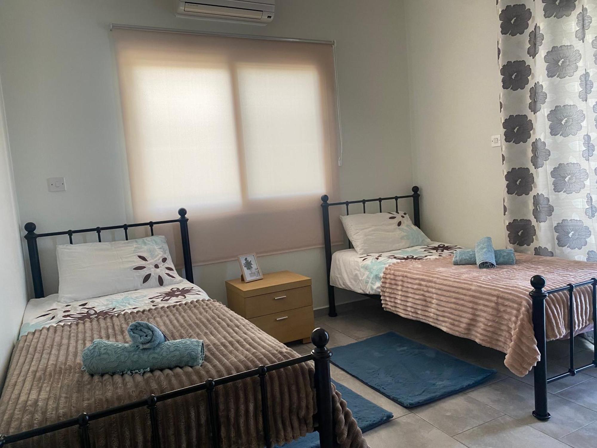 Beautiful Near The Sea And A Large Private Garden Apartment