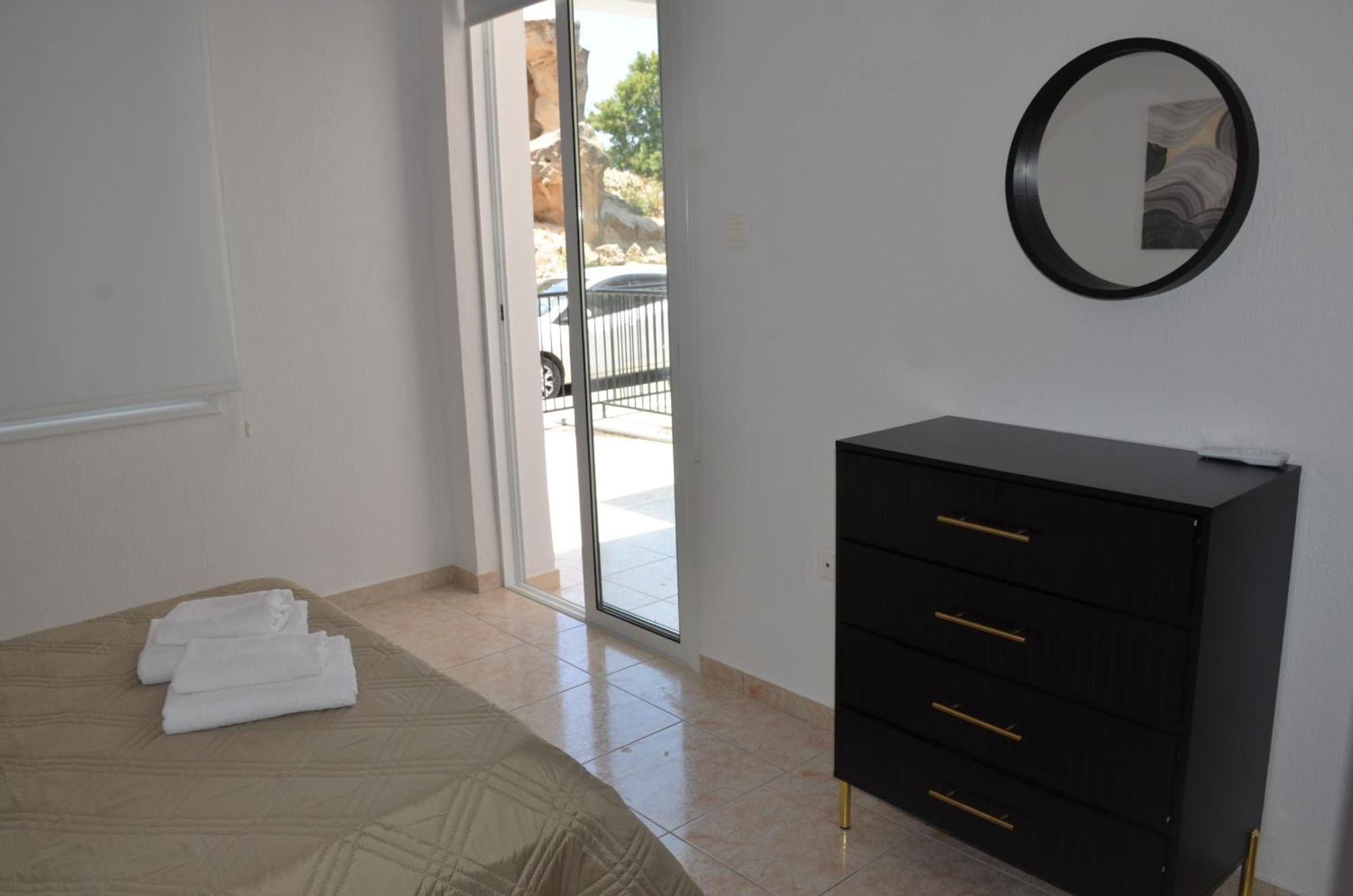 Laertis - By Imh Travel & Tours Paphos