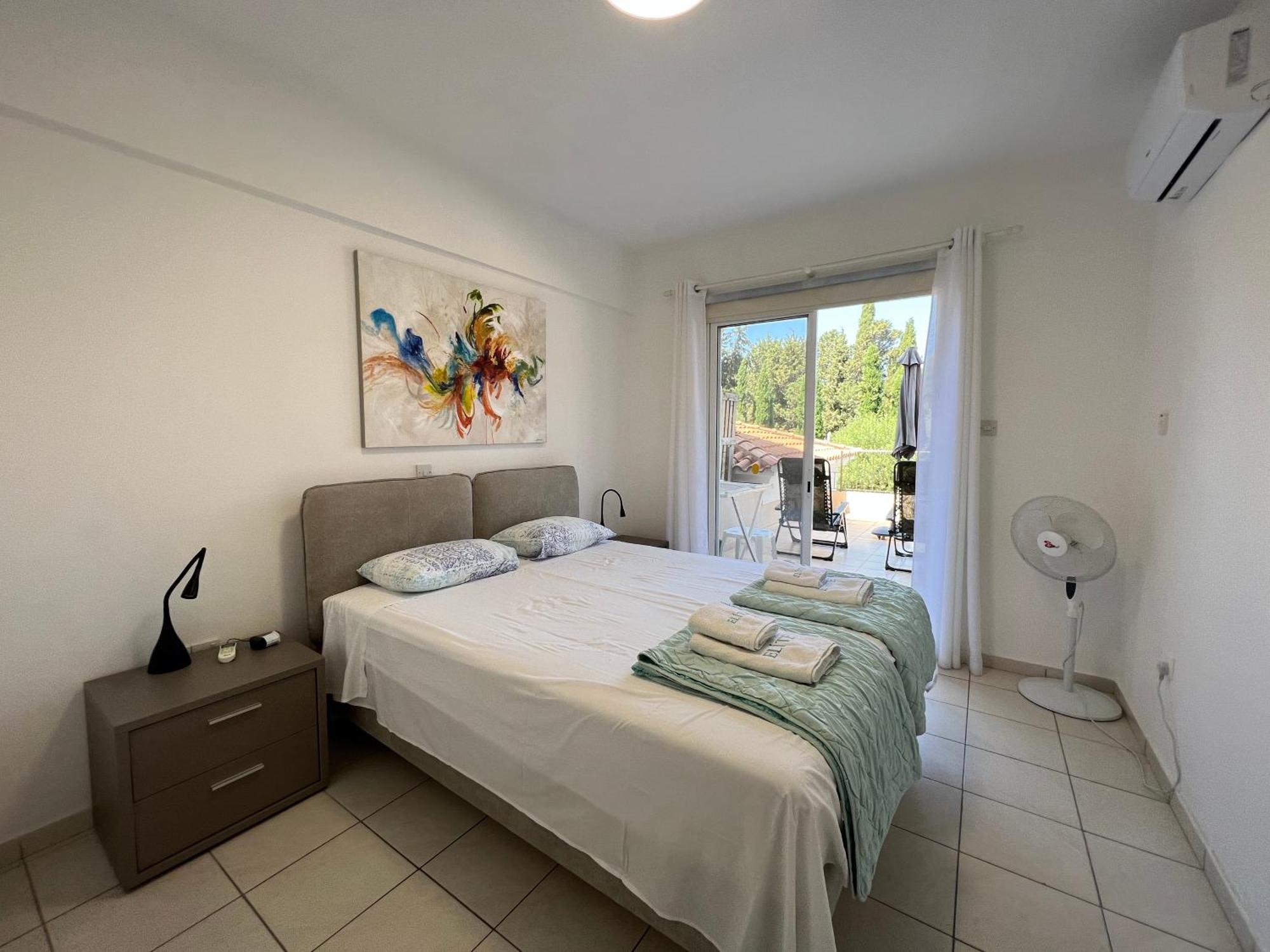 Cozy In Beautiful Complex Paphos