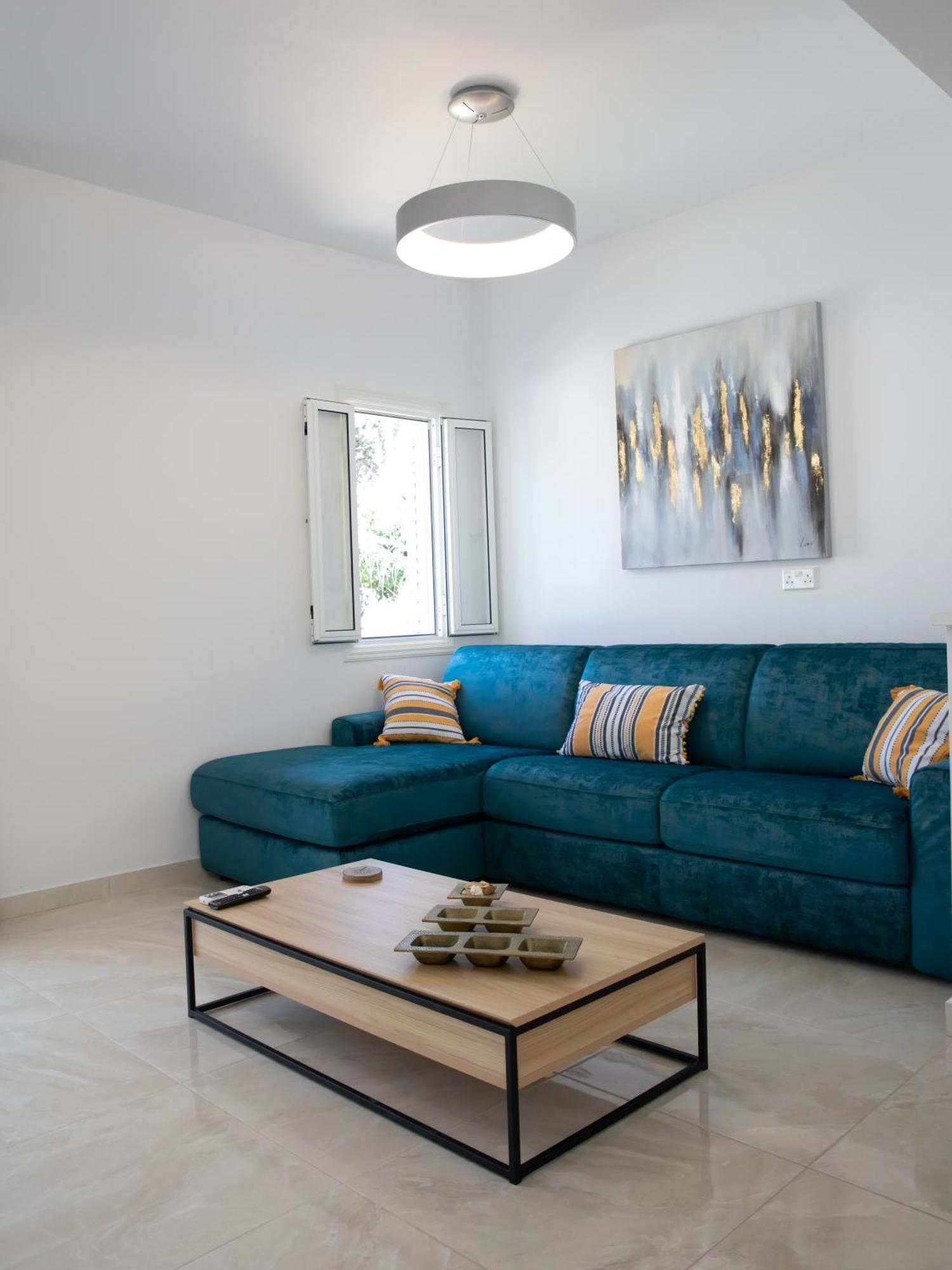 Taheli Riverside Townhouse In Tourist Area Paphos