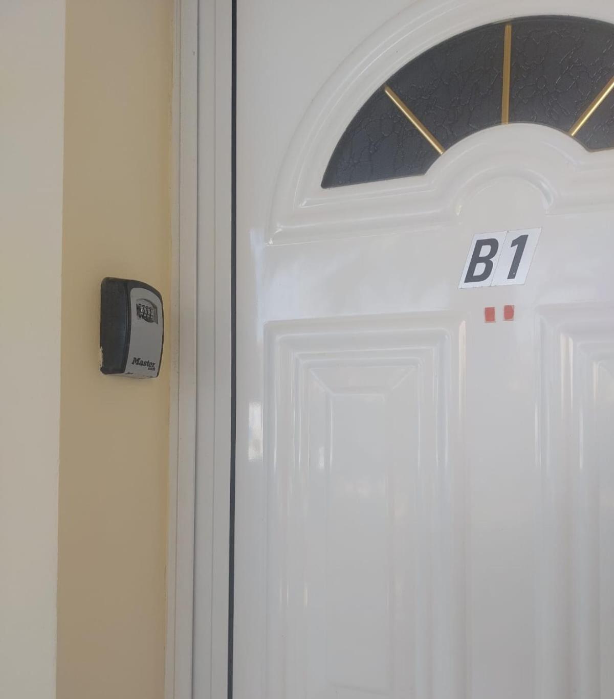 Joanne's Cosy 1 Bdrm Apartment Paphos