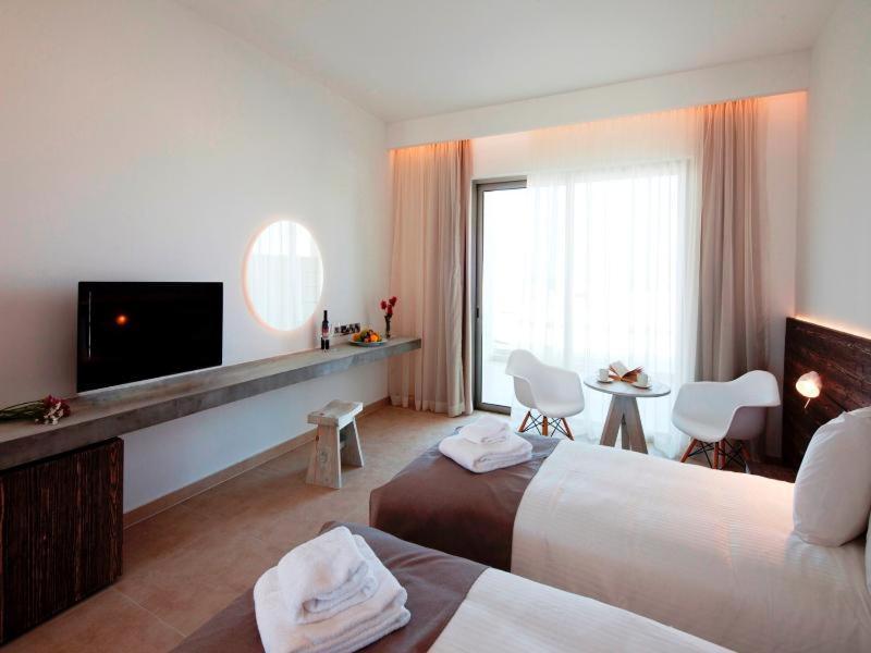 Amphora & Hotel Paphos