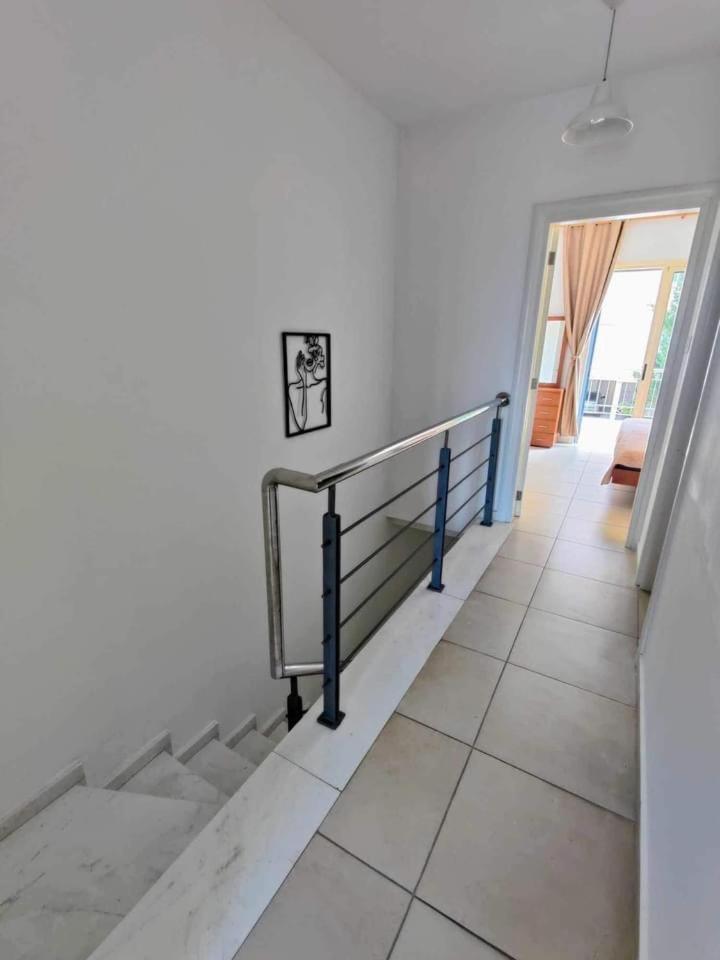 Elysia Park 2 Bedroom And Garden *